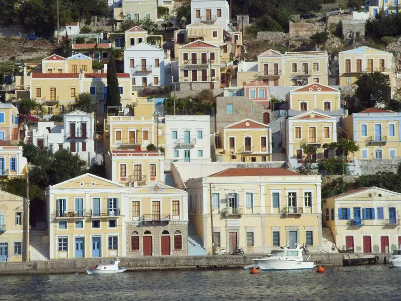 Symi (c) Markus Lenk